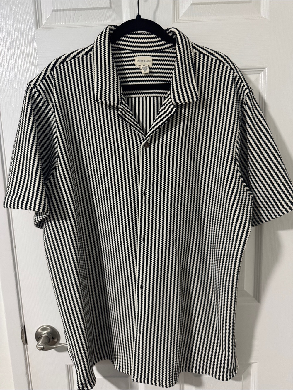 Lightweight Black & White Striped Short-Sleeve Button-Down Shirt